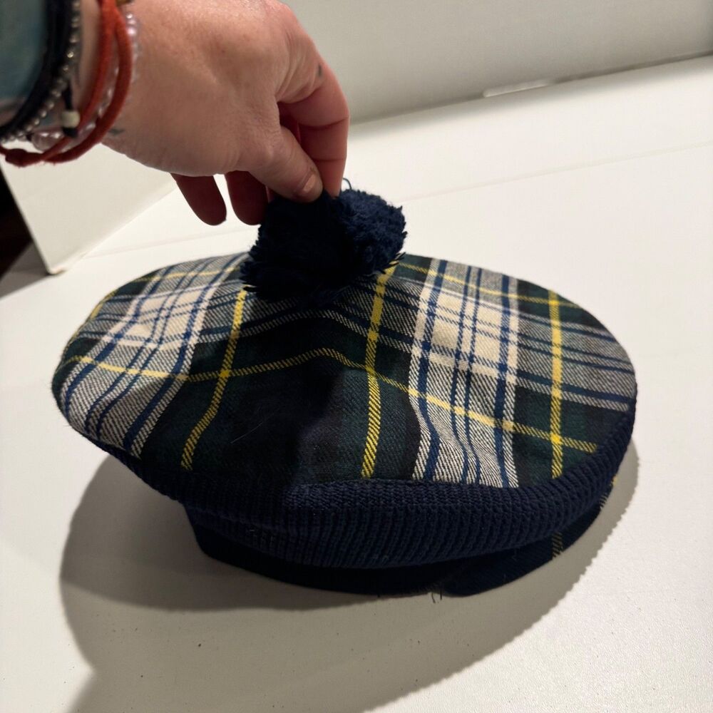 Vtg Scottish Tam o' Shanter hat traditional Dress Gordon tartan plaid with Pouf